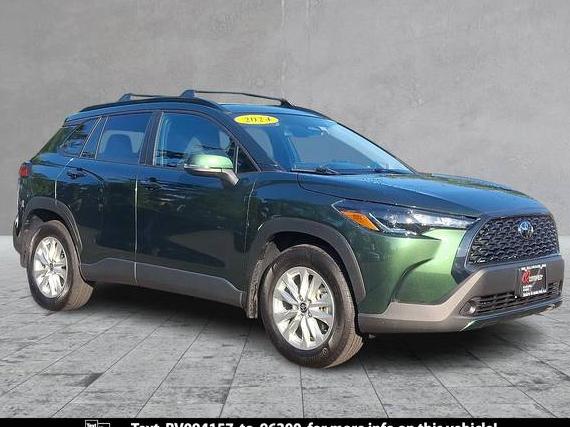 TOYOTA COROLLA CROSS 2024 7MUBAABG9RV094157 image